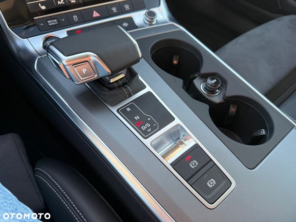 Audi A6 Avant - 20
