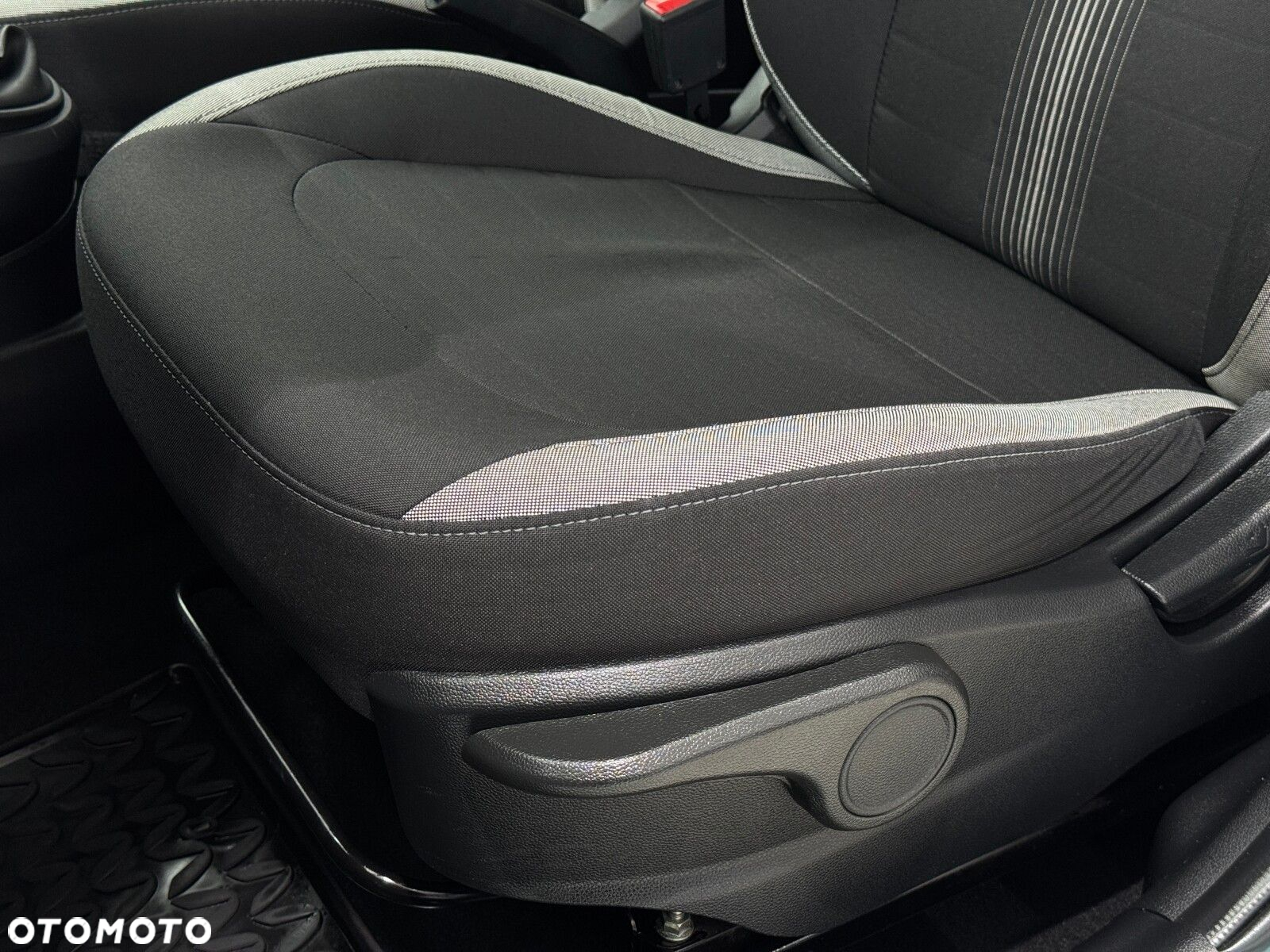 Hyundai i10 1.2 Modern - 11