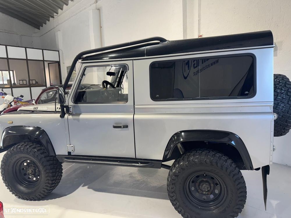Land Rover Defender 90 2.5 TD5 Metal Top - 3