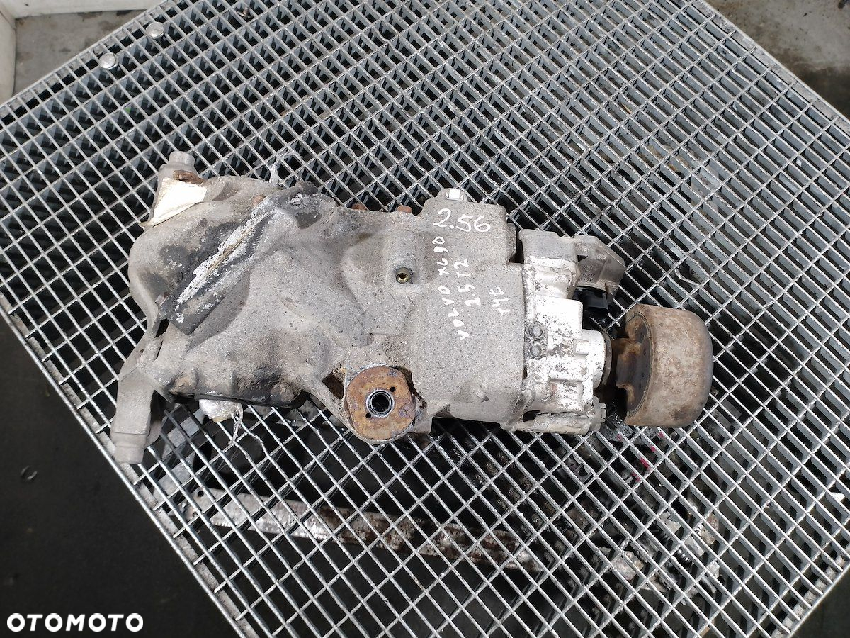 DYFERENCJAŁ TYŁ VOLVO XC90 2.5 T2 - 4