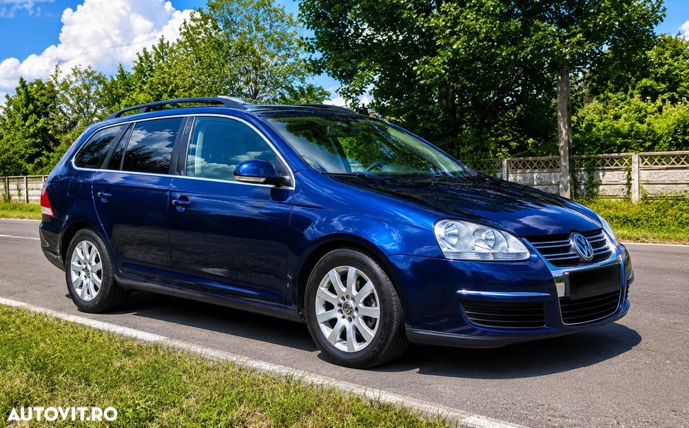 Volkswagen Golf - 2