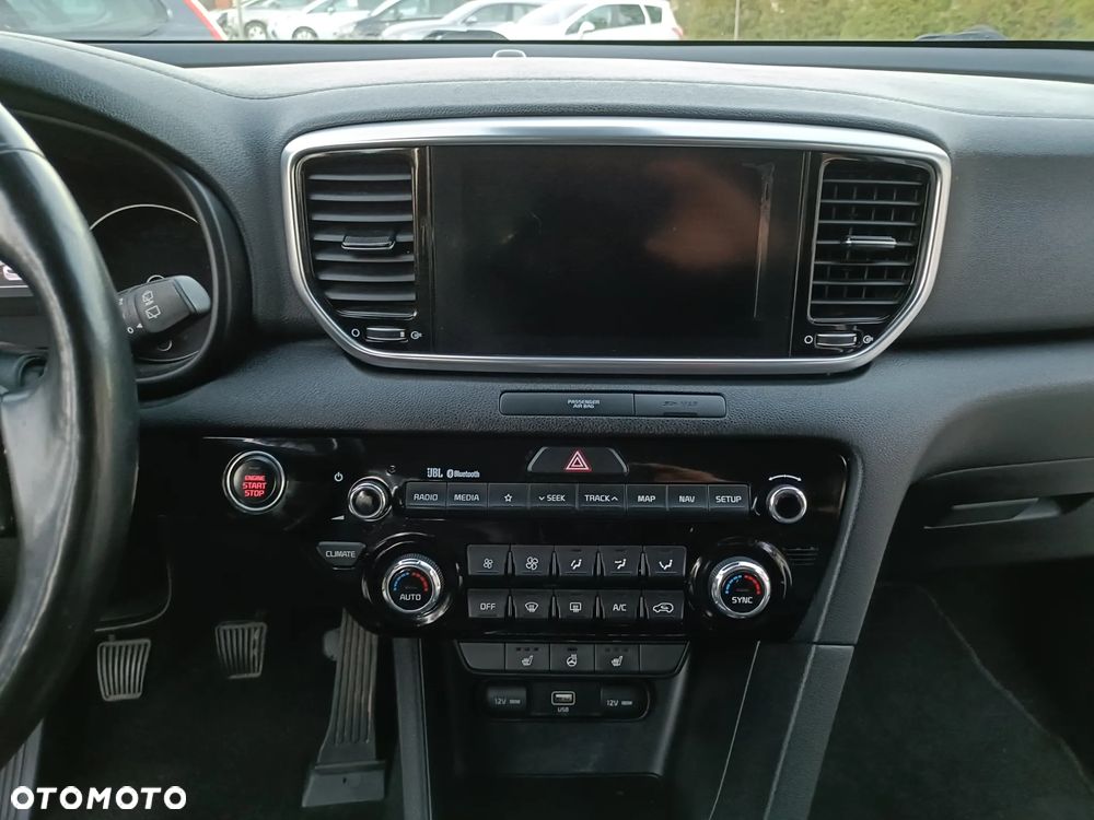 Kia Sportage 1.6 GDI 2WD Dream-Team Edition - 23