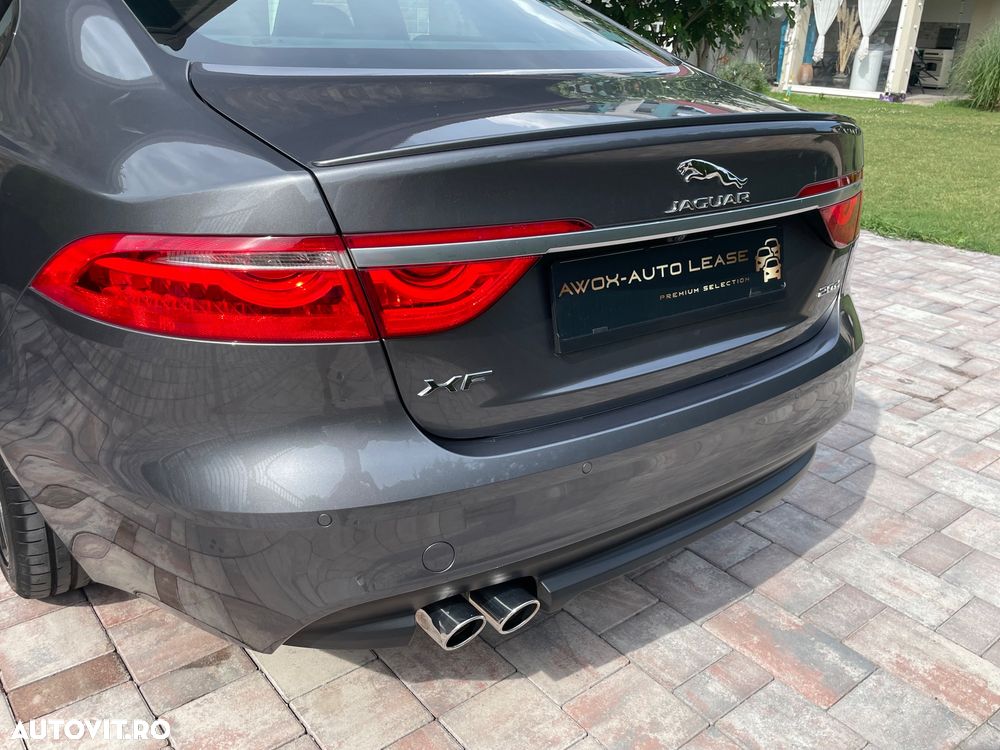 Jaguar XF 20d Aut. R-Sport - 34