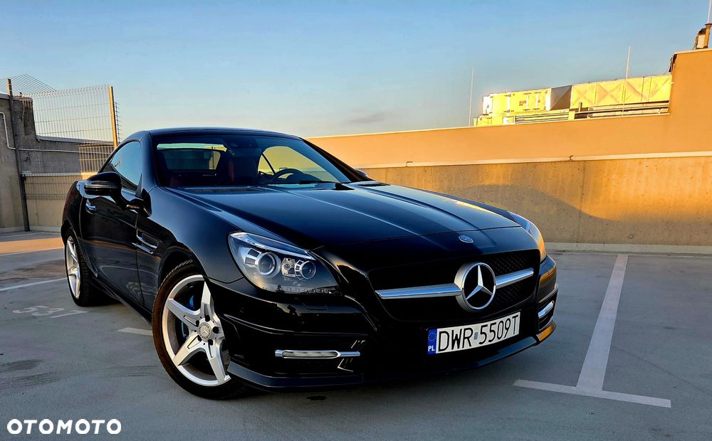 Mercedes-Benz SLK 350 (BlueEFFICIENCY) 7G-TRONIC - 1