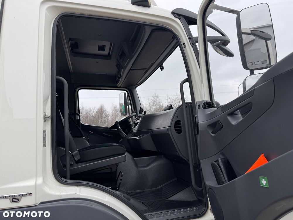 Mercedes-Benz ATEGO - 30