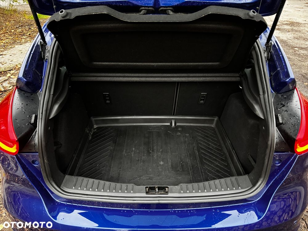 Ford Focus 1.5 EcoBoost Start-Stopp-System ST-Line - 18