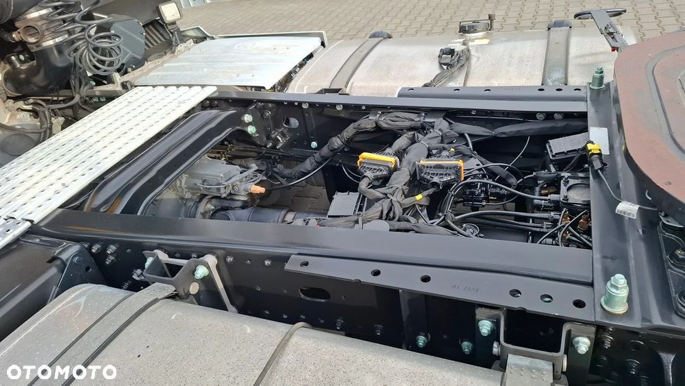 MAN TGX 18.510 / LOW DECK / MEGA / SALON PL - 13