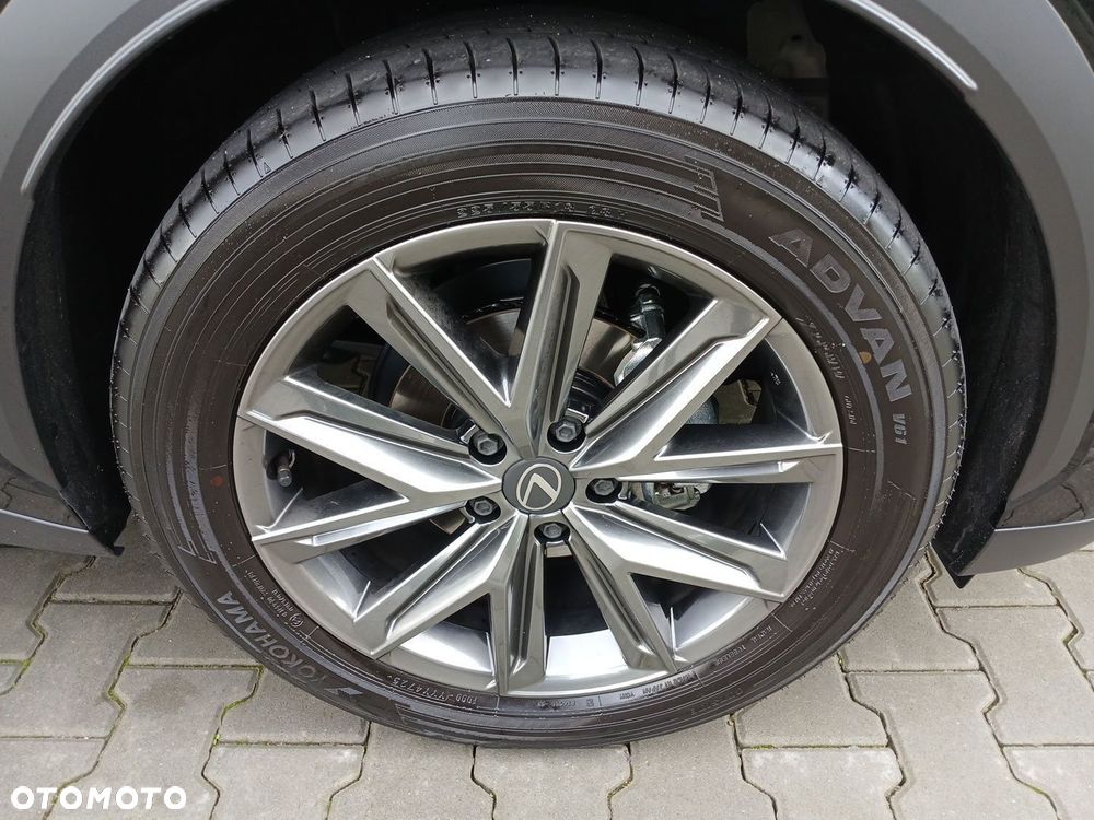 Lexus LBX 1.5 Hybrid Elegant - 29