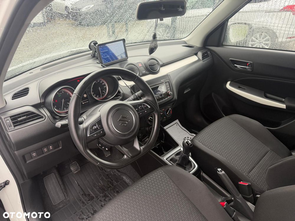 Suzuki Swift 1.2 Dualjet SHVS Premium - 37