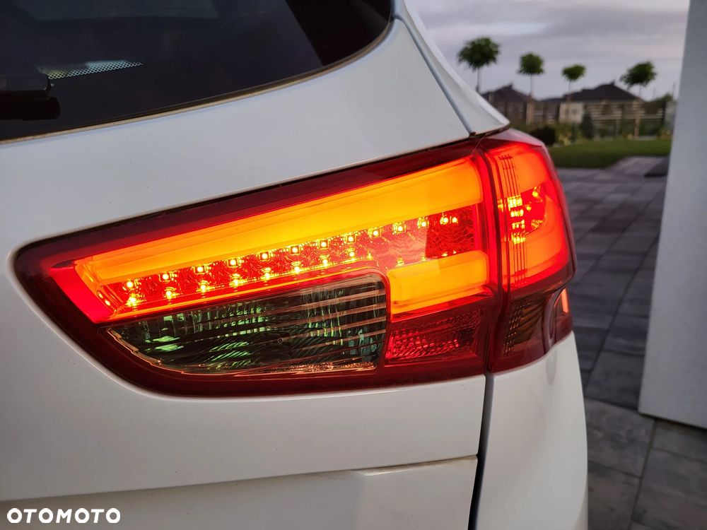 Kia Ceed 1.6 CRDi 128 Platinum Edition - 23