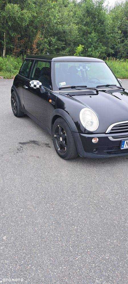MINI ONE Standard - 18