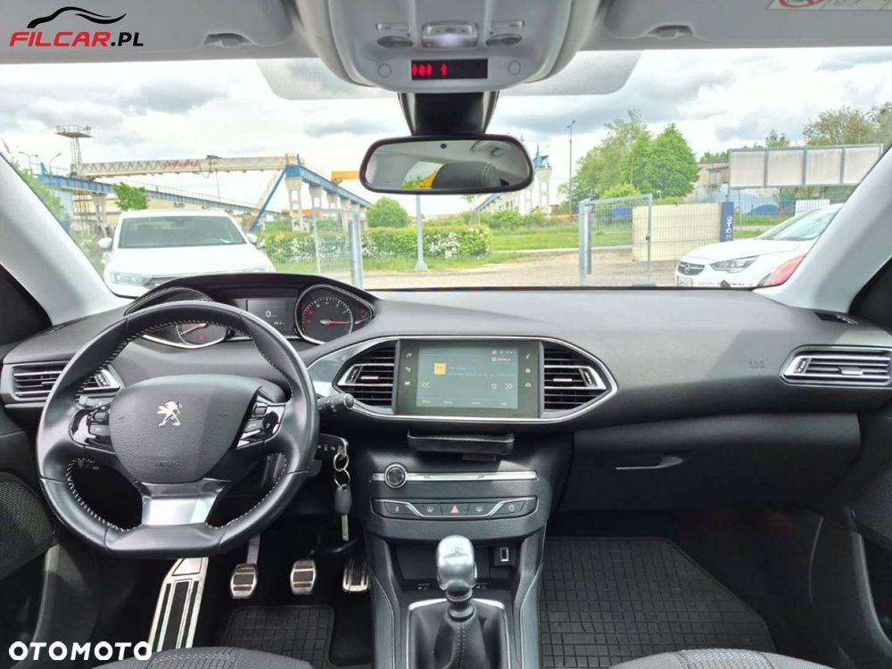 Peugeot 308 - 11