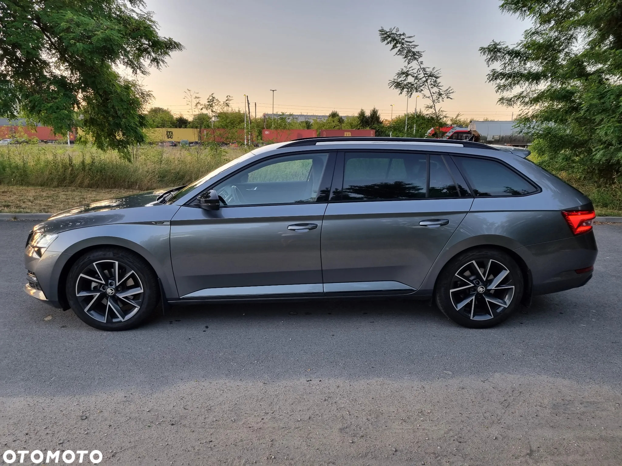Skoda Superb 2.0 TSI Sportline DSG - 3