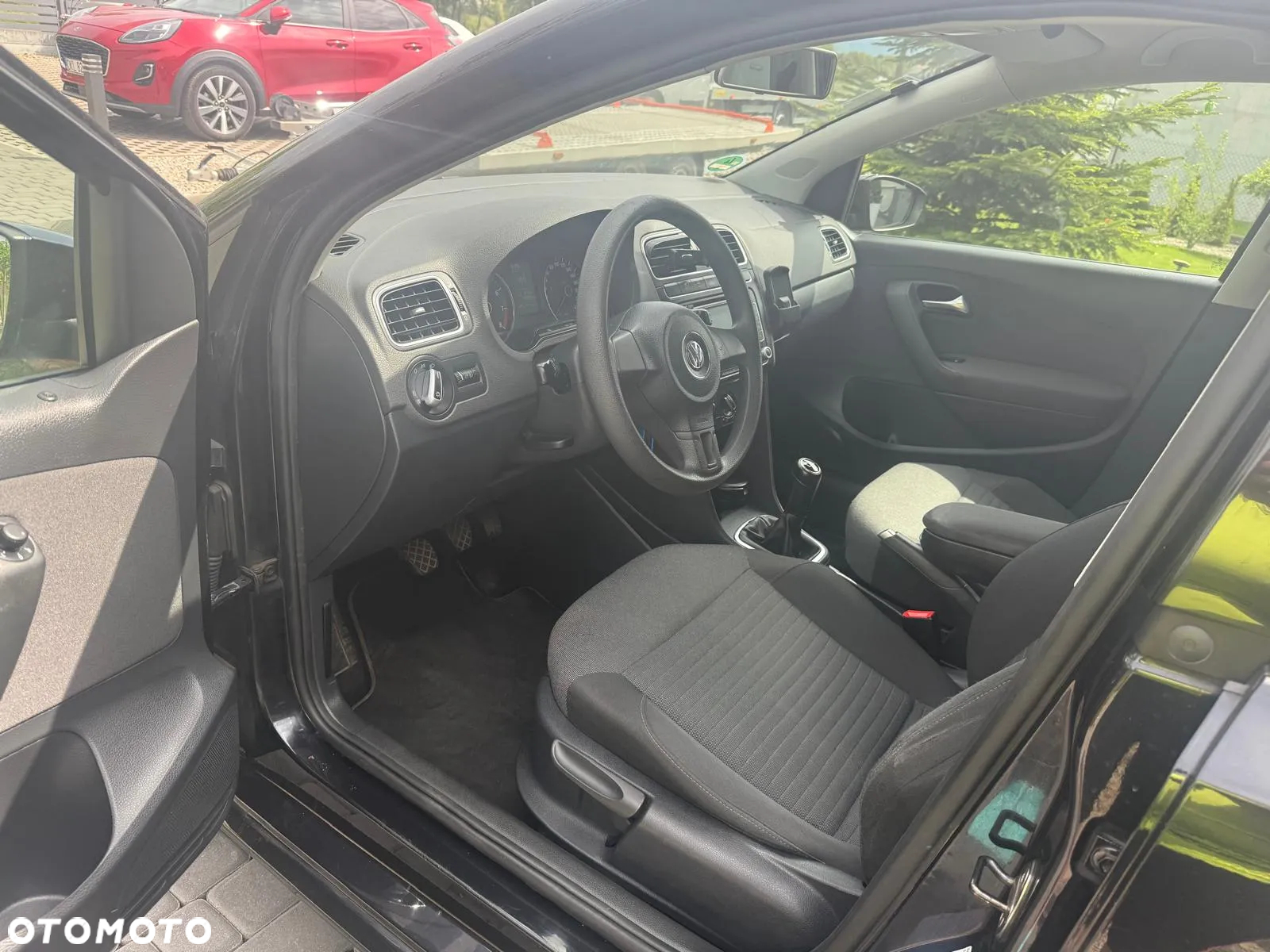 Volkswagen Polo 1.2 12V Comfortline - 17