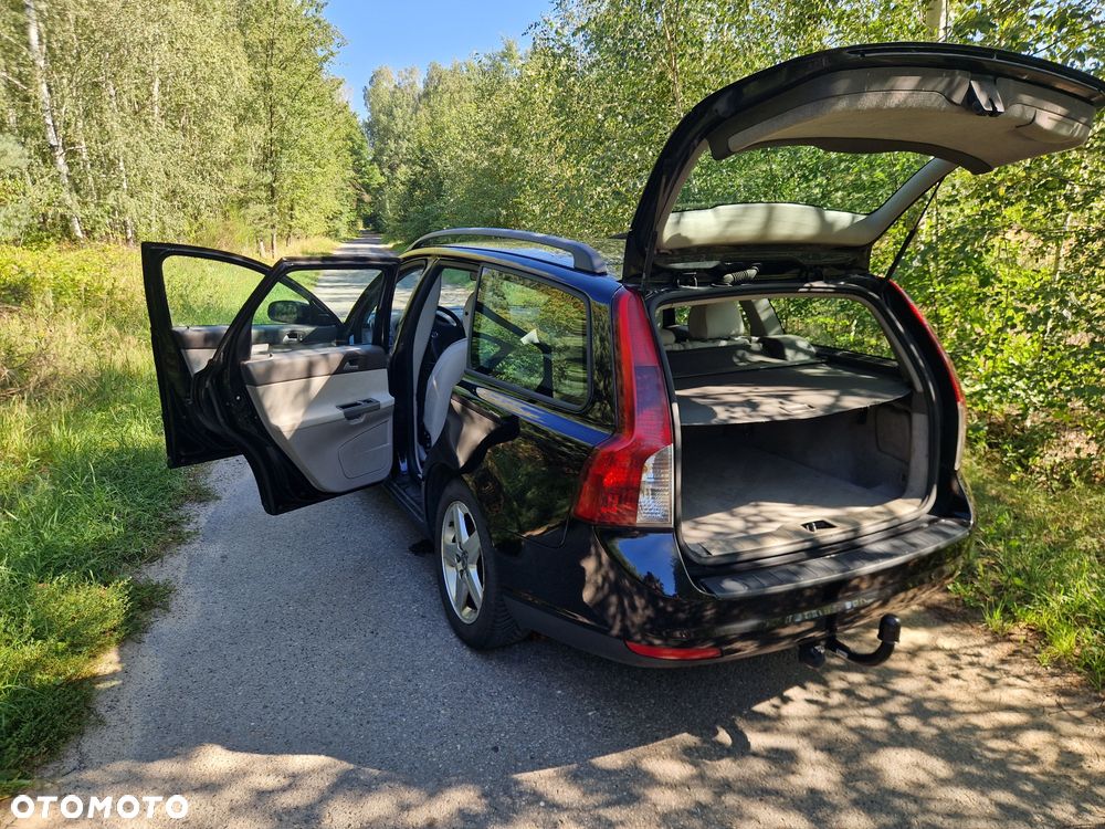 Volvo V50 - 2