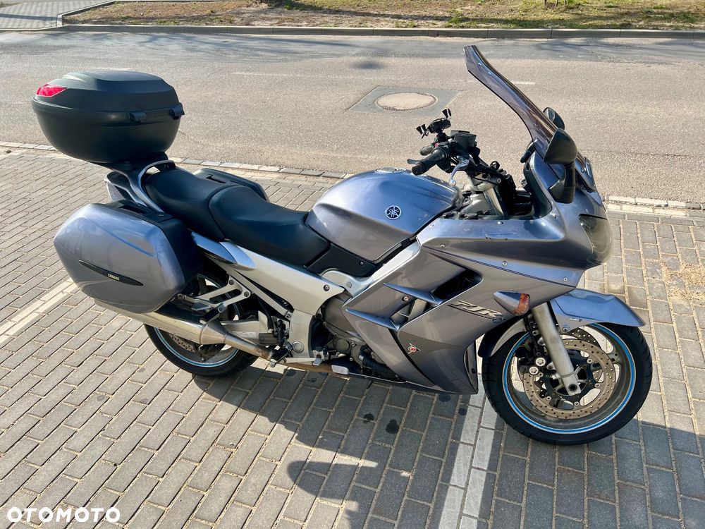 Yamaha FJR - 3