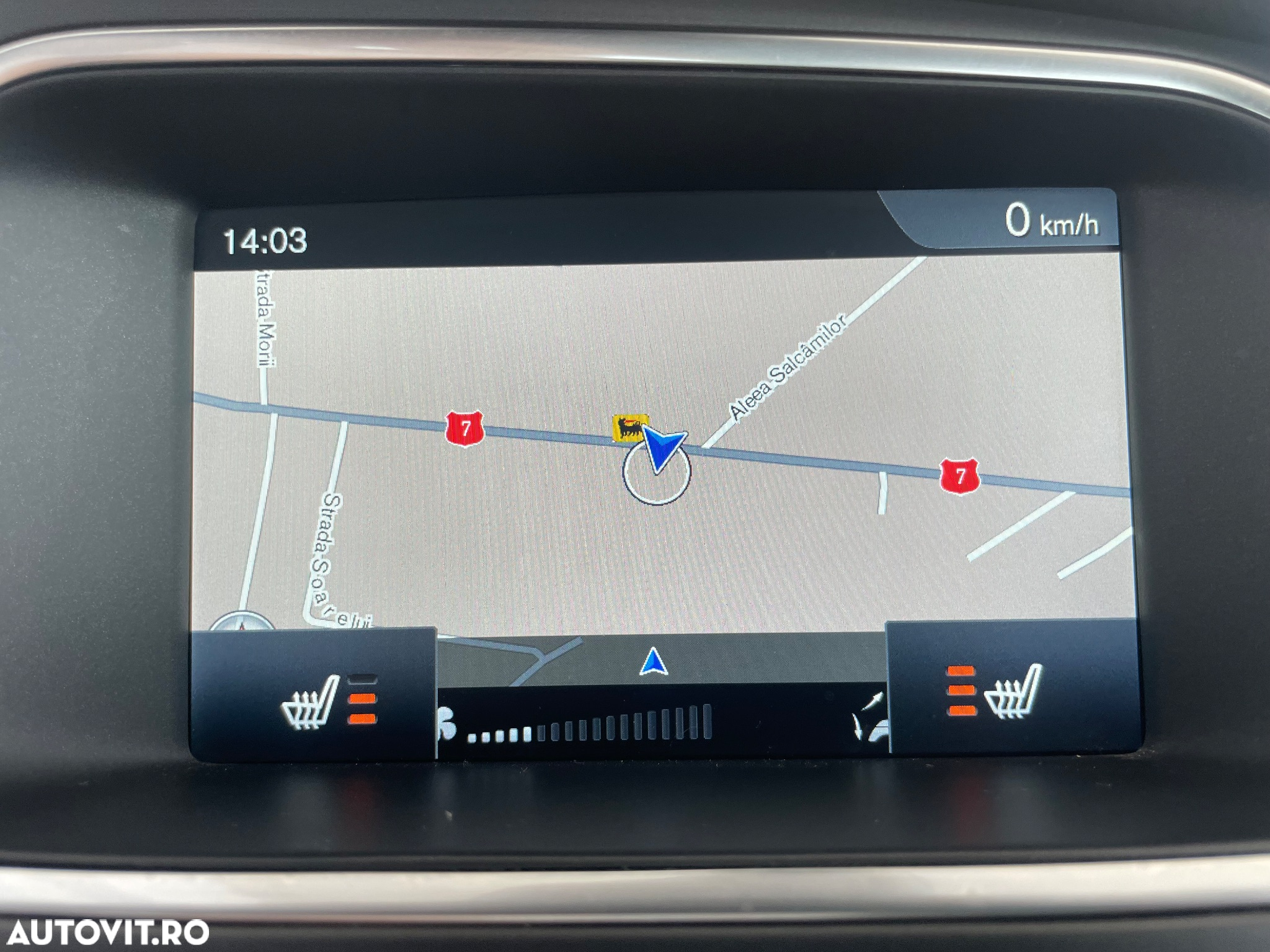 Volvo V40 D2 Aut. Momentum - 13