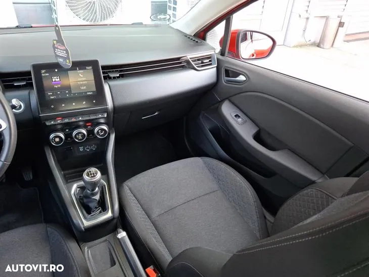 Renault Clio TCe 100 BUSINESS EDITION - 19