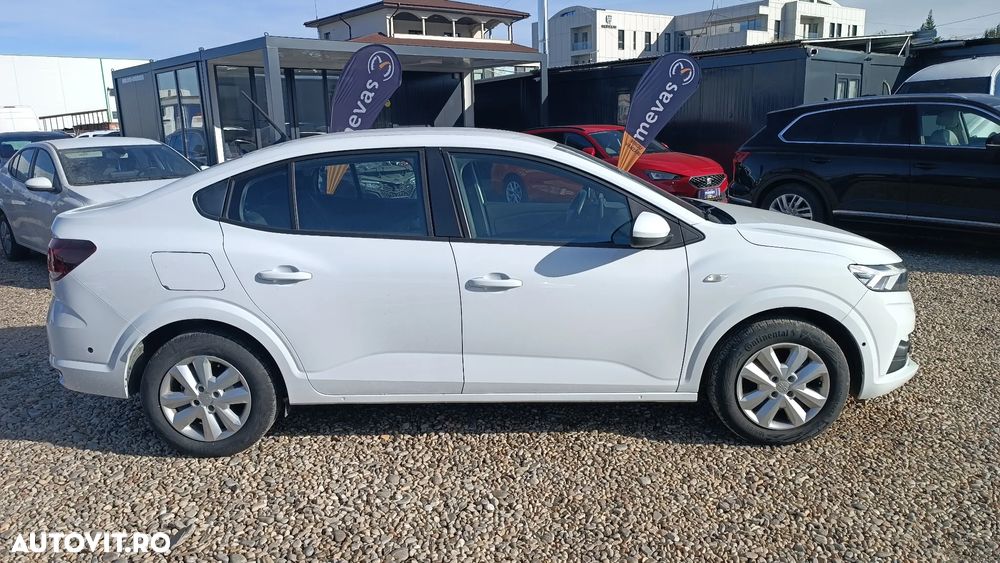 Dacia Logan TCe 90 MT6 Prestige - 4