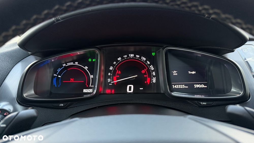Citroën DS5 Hybrid4 EGS6 SportChic - 27