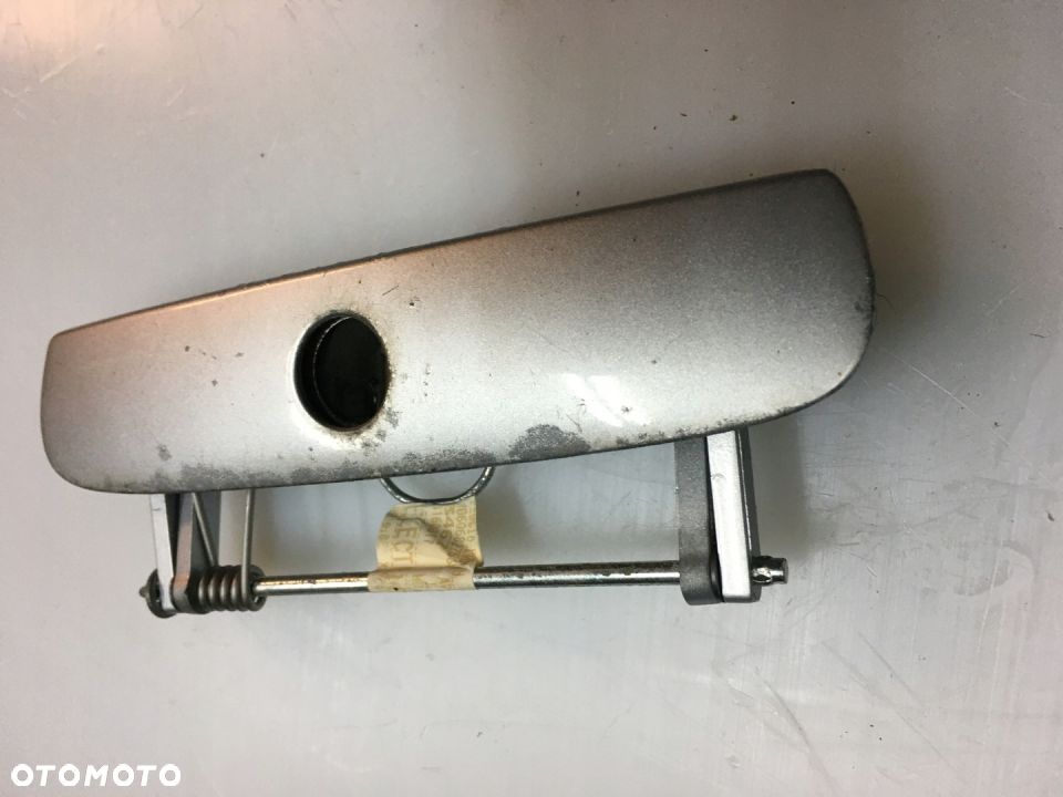 KLAMKA BAGAŻNIKA KLAPY TYŁ POLO 9N FL 6Q6827565G - 2