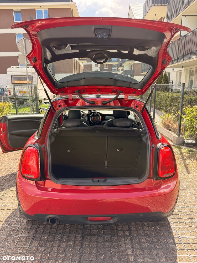 MINI Cooper Standard - 11