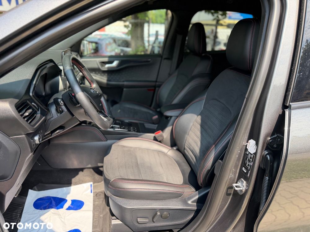 Ford Kuga 2.0 EcoBlue 4x4 ST-LINE X - 34
