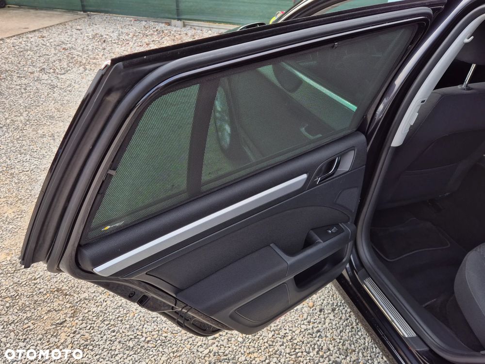 Skoda Superb 2.0 TDI PD DSG Elegance - 24