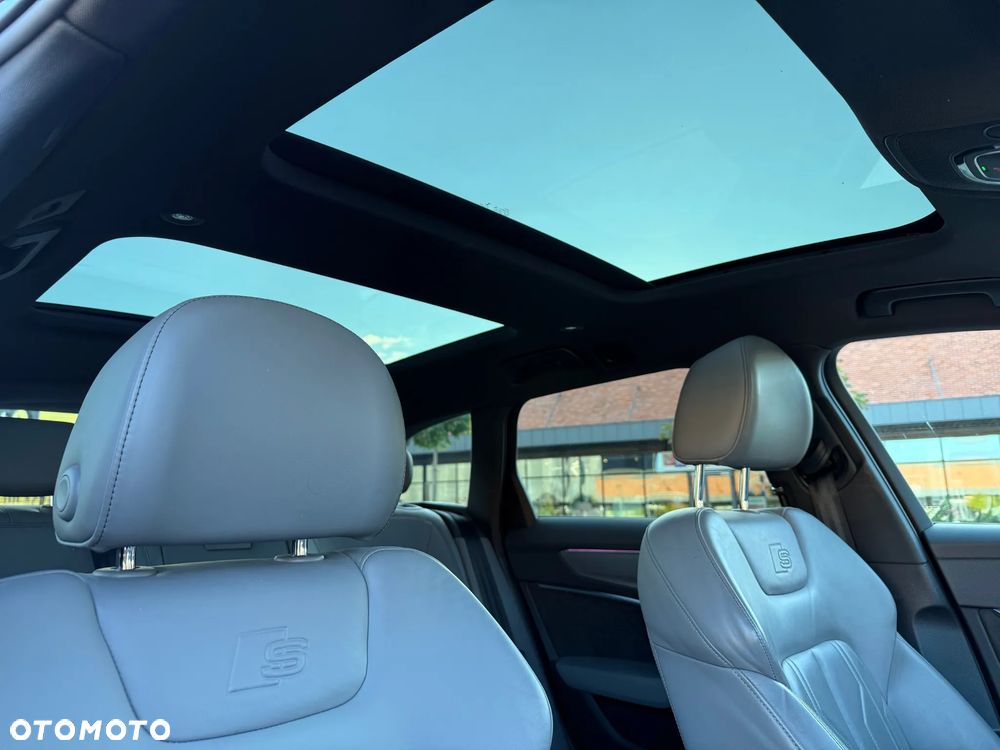 Audi A6 Avant 55 TFSI e quattro S tronic S line - 25