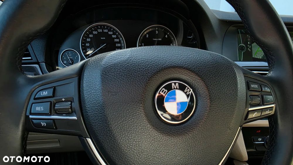 BMW Seria 5 - 26