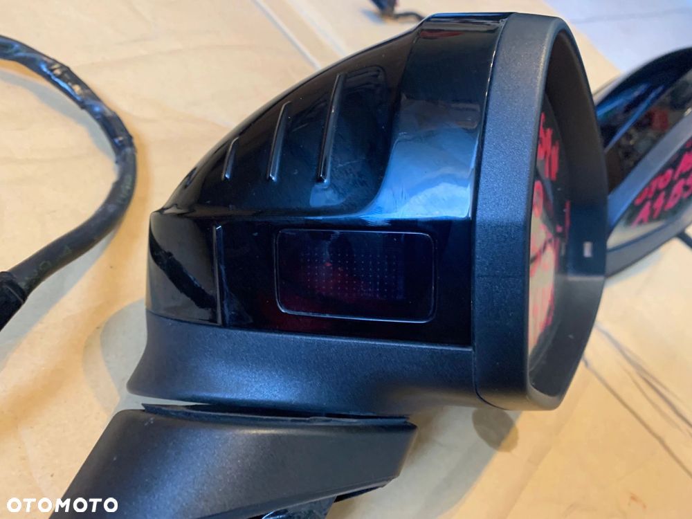 LUSTERKO PRAWE AUDI A4 B9 AVANT EUROPA 15 PIN FOTOCHROM ASYSTENT - 2