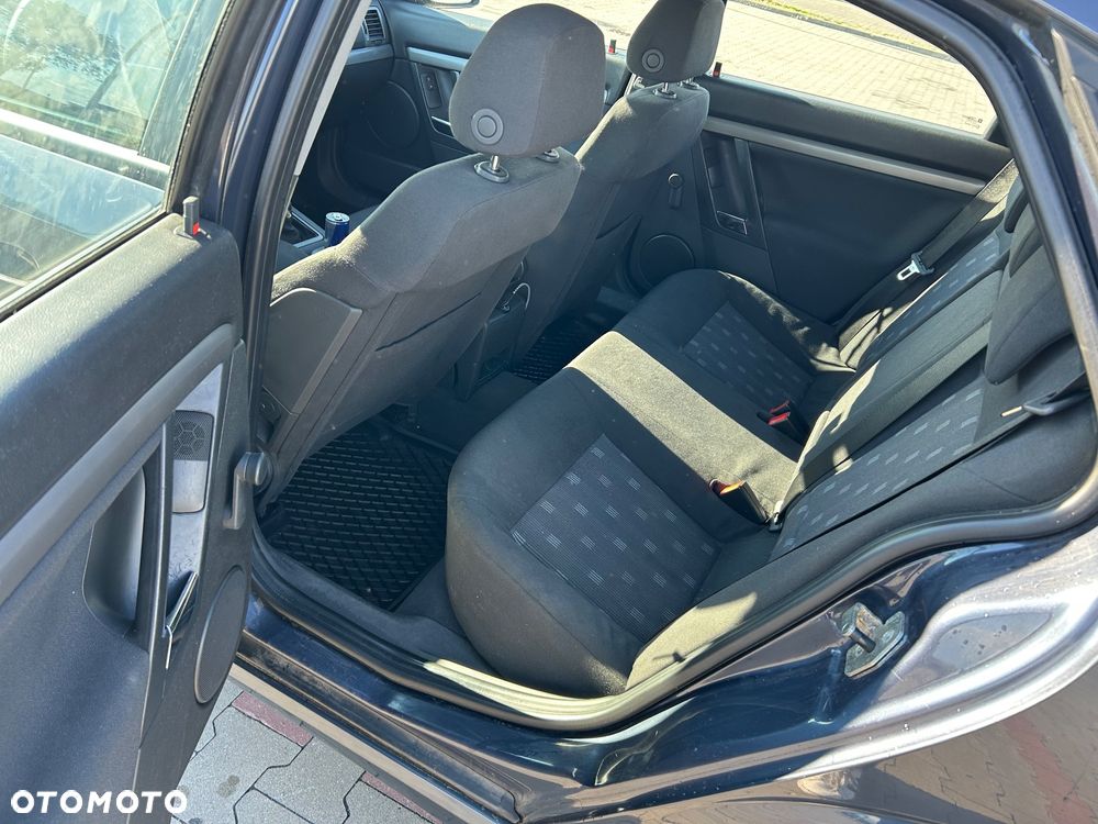 Opel Vectra 1.9 CDTI Comfort - 12