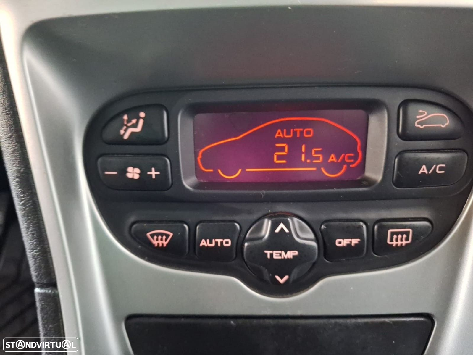 Peugeot 307 Break 1.6 HDi XT Premium - 16