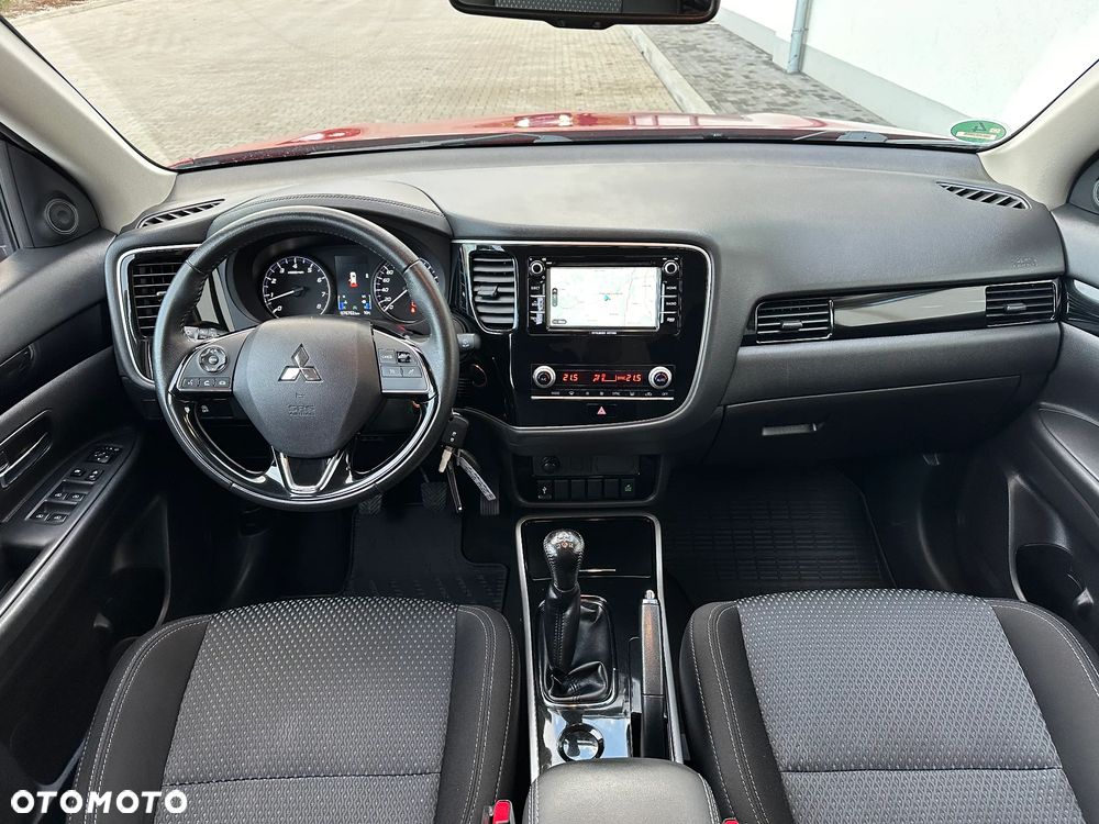 Mitsubishi Outlander 2.0 2WD Diamant Edition - 8