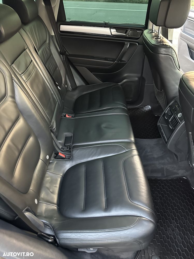 Volkswagen Touareg - 9