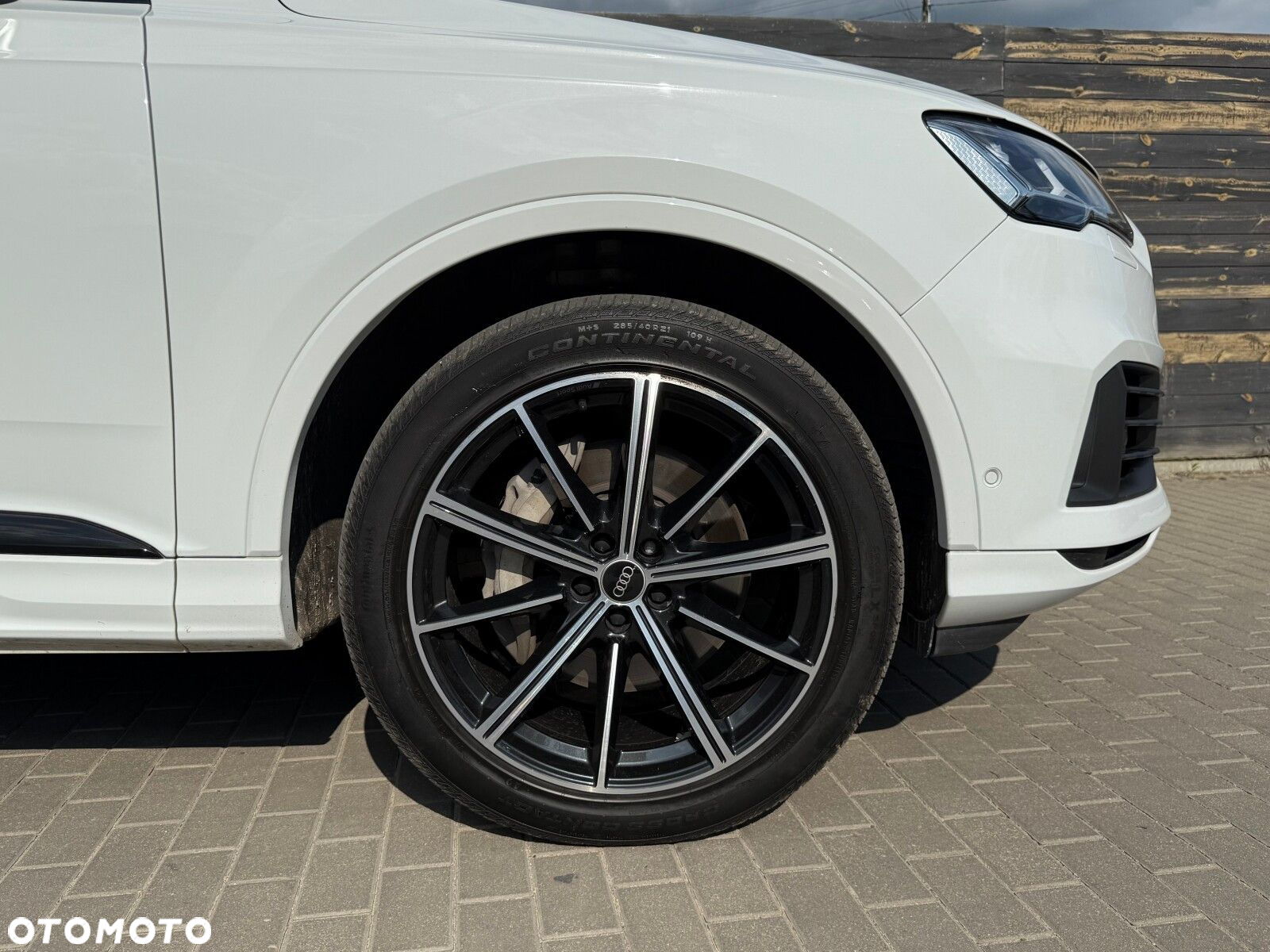 Audi Q7 - 4