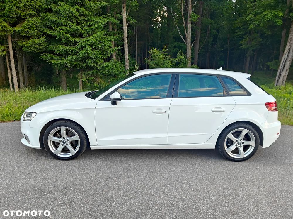Audi A3 Sportback - 5