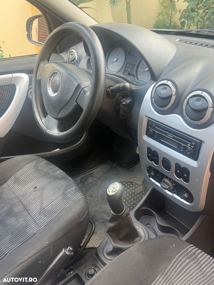 Dacia Sandero - 21