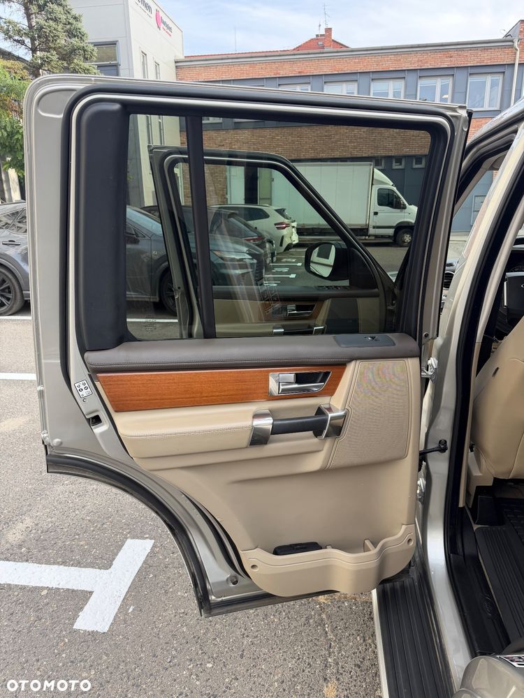 Land Rover Discovery 3.0 Si6 HSE Luxury - 21