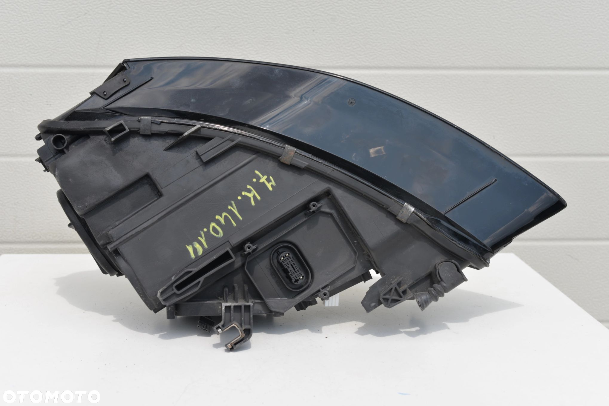 LAMPA PRZEDNIA REFLEKTOR BI-XENON SKRĘTNY AUDI A4 B8 PRZEDLIFT 8K0941004S - 6