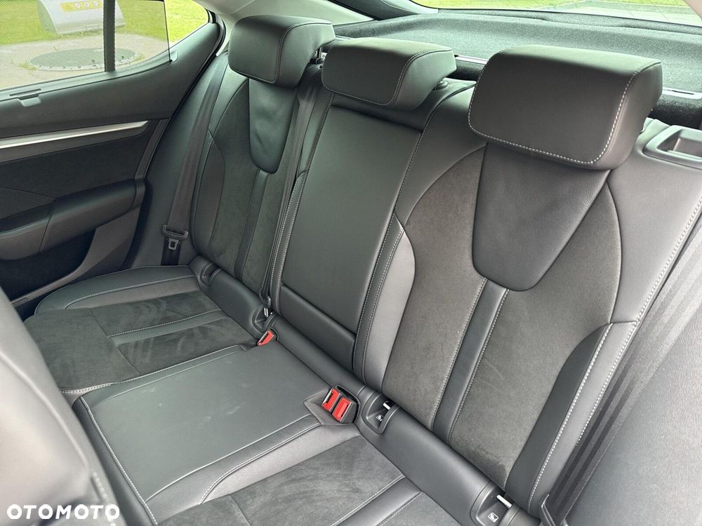 Skoda Octavia 1.5 TSI mHEV Selection DSG - 27