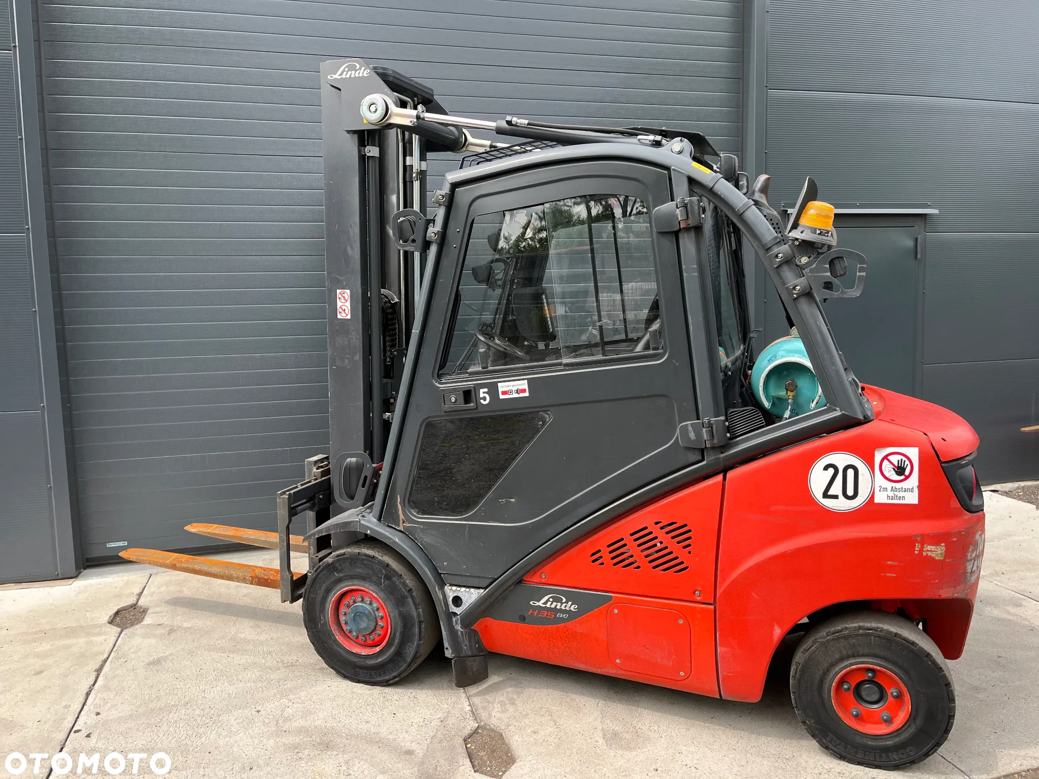 Linde H35-T Gaz LPG TRIPLEX kabina przesuw boczny  oświetlenie drogowe - 10