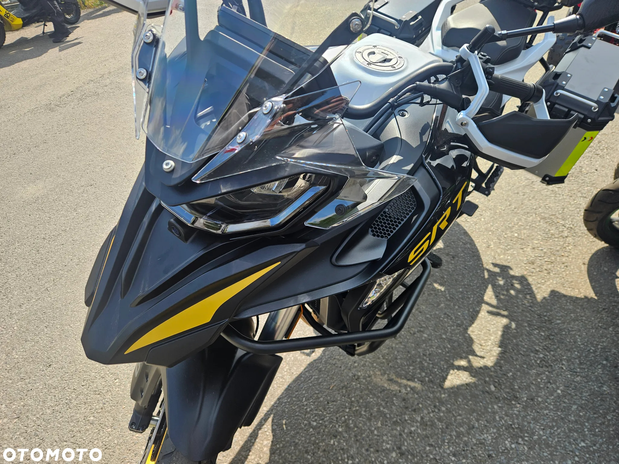 QJMOTOR 900 S - 23