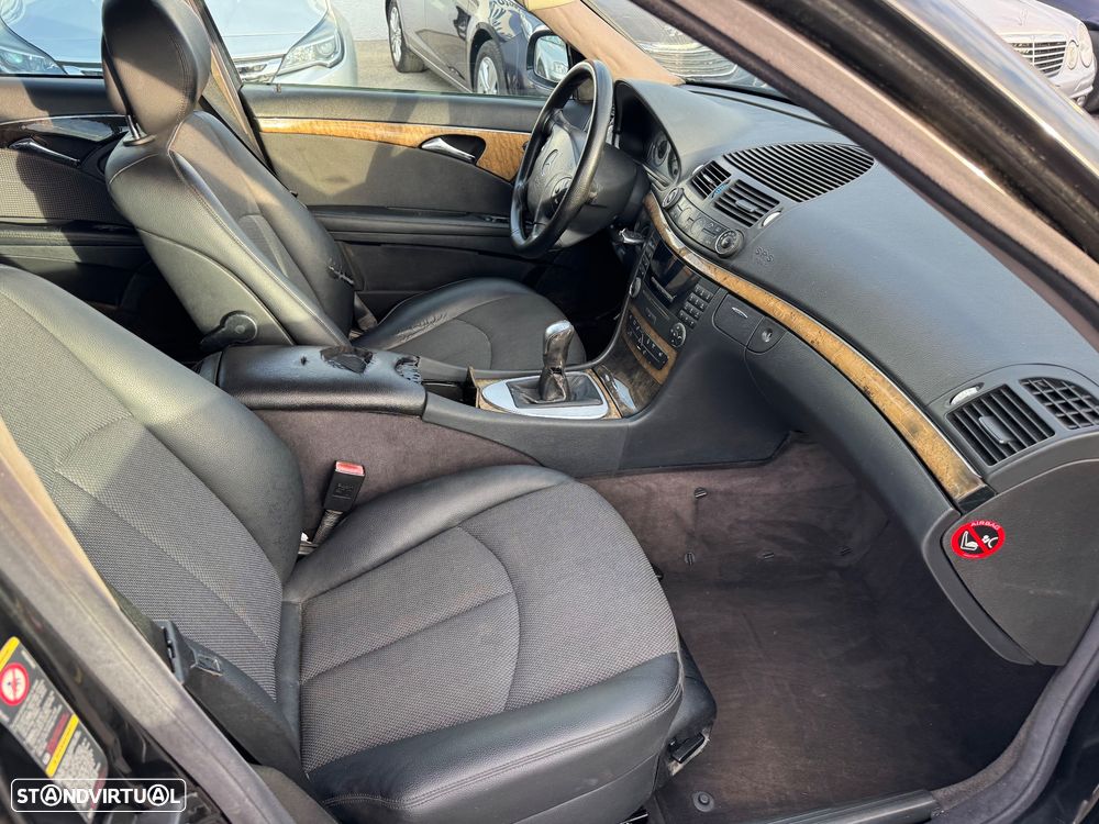 Mercedes-Benz E 220 CDI Avantgarde DPF - 25