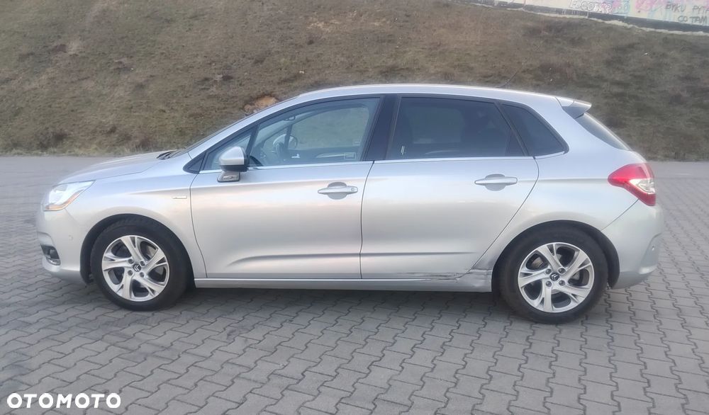 Citroën C4 HDi 150 Exclusive - 5