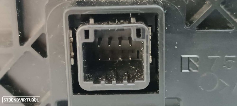 MÓDULO ELETRÓNICO LEXUS IS 300H - 5