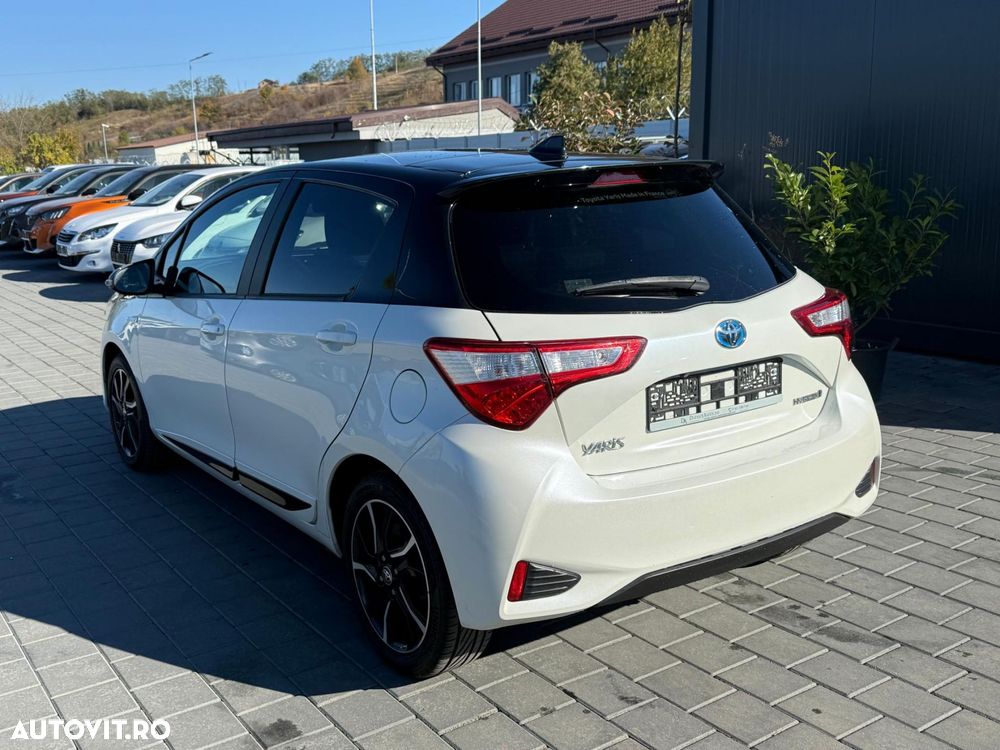 Toyota Yaris - 3