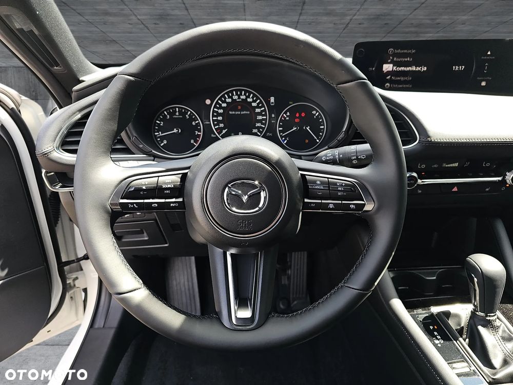 Mazda 3 2.0 mHEV Takumi - 10
