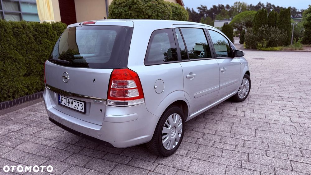 Opel Zafira 1.6 Elegance - 22