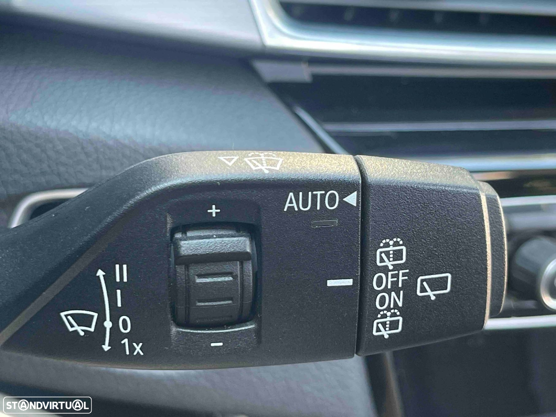 BMW 218 Active Tourer d Line Luxury Auto - 41